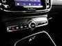 Volvo EC40 Single Motor Extended Range Plus Black Ed. 82 kWh | Panoramadak | Parkeercamera | Stoel- en stuurverwarming | Trekhaak
