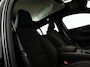 Volvo EC40 Single Motor Extended Range Plus Black Ed. 82 kWh | Panoramadak | Parkeercamera | Stoel- en stuurverwarming | Trekhaak