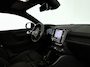 Volvo EC40 Single Motor Extended Range Plus Black Ed. 82 kWh | Panoramadak | Parkeercamera | Stoel- en stuurverwarming | Trekhaak