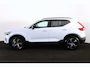 Volvo XC40 B3 Plus Dark - IntelliSafe Assist & Surround - 360º Camera - Harman/Kardon audio - Verwarmde voorstoelen & stuur - Parkeersensoren voor & achter - Elektr. bedienb. voorstoelen met geheugen links - Draadloze tel. lader - Standkachel - Extra getint glas - 18' LMV