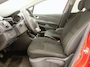 Renault Clio Estate TCe 90 Limited | Medianav incl. Apple CarPlay & Android Auto | Parkeersensoren achter inclusief achteruitrijcamera | Airco | Lichtmetalen velgen | Privacy Glass |