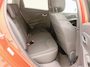 Renault Clio Estate TCe 90 Limited | Medianav incl. Apple CarPlay & Android Auto | Parkeersensoren achter inclusief achteruitrijcamera | Airco | Lichtmetalen velgen | Privacy Glass |