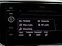 Volkswagen T-Roc 1.0 TSI Style | Afneembare trekhaak | Achteruitrijcamera | Apple carplay / Android auto | Climate control |