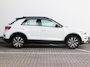 Volkswagen T-Roc 1.0 TSI Style | Afneembare trekhaak | Achteruitrijcamera | Apple carplay / Android auto | Climate control |