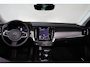 Volvo V90 T6 Recharge AWD Plus Dark - IntelliSafe Assist & Surround - 360º Camera - Adaptieve LED koplampen - Verwarmde voorstoelen, stuur & achterbank - Parkeersensoren voor & achter - Elektr. bedienb. voorstoelen met geheugen - Extra getint glas - Inklapbare trekhaak - 19' LMV
