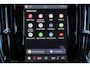 Volvo V90 T6 Recharge AWD Plus Dark - IntelliSafe Assist & Surround - 360º Camera - Adaptieve LED koplampen - Verwarmde voorstoelen, stuur & achterbank - Parkeersensoren voor & achter - Elektr. bedienb. voorstoelen met geheugen - Extra getint glas - Inklapbare trekhaak - 19' LMV
