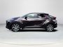 Toyota C-HR / C-HR+ 1.8 Hybrid 140 Dynamic **/DODEHOEK DETECTIE/ PARKEERSENSOREN/ NAVIGATIE**