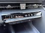Toyota C-HR / C-HR+ 1.8 Hybrid 140 Dynamic **/DODEHOEK DETECTIE/ PARKEERSENSOREN/ NAVIGATIE**