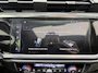 Audi Q3 35 TFSI Pro Line business Airco | Achteruitrij camera | Parkeerhulp voor en achter | Cruis control | Panoramisch schuifdak | Navigatie | Bluetooth | Cruise Control | Electronic Climate Controle | Lederen Stuurwiel | Lichtmetalen Velgen | Stoelverwarming |