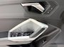 Audi Q3 35 TFSI Pro Line business Airco | Achteruitrij camera | Parkeerhulp voor en achter | Cruis control | Panoramisch schuifdak | Navigatie | Bluetooth | Cruise Control | Electronic Climate Controle | Lederen Stuurwiel | Lichtmetalen Velgen | Stoelverwarming |