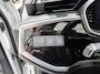 Audi Q3 35 TFSI Pro Line business Airco | Achteruitrij camera | Parkeerhulp voor en achter | Cruis control | Panoramisch schuifdak | Navigatie | Bluetooth | Cruise Control | Electronic Climate Controle | Lederen Stuurwiel | Lichtmetalen Velgen | Stoelverwarming |