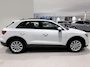 Audi Q3 35 TFSI Pro Line business Airco | Achteruitrij camera | Parkeerhulp voor en achter | Cruis control | Panoramisch schuifdak | Navigatie | Bluetooth | Cruise Control | Electronic Climate Controle | Lederen Stuurwiel | Lichtmetalen Velgen | Stoelverwarming |