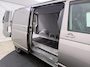 Volkswagen Transporter Bedrijfswagens 2.0 TDI L2H1 28 Bulli | Trekhaak | ACC | Parkeerhulp | Leder | Carplay | Verwarmbare Voorruit | Full LED | 17'' |