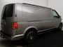 Volkswagen Transporter Bedrijfswagens 2.0 TDI L2H1 28 Bulli | Trekhaak | ACC | Parkeerhulp | Leder | Carplay | Verwarmbare Voorruit | Full LED | 17'' |