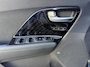 Kia Niro EV e-Niro ExecutiveLine 64 kWh 17"/SOH 100%/Leder + memory/Schuif-kanteldak/Stuur + stoelverwarming v+a + koeling v/Dodehoek/Keyless/Apple Carplay & Android Auto