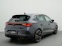 CUPRA Leon 1.4 e-Hybrid VZ Business 245 pk DSG | Dealer onderhouden | Navigatie | Kuipstoelen | Stoel- & Stuurverwarming | Keyless | Elek. bestuurderstoel + geheugen | Cruise control | Voorruit verwarmbaar |