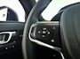 Volvo XC40 B4 Plus Dark | Panoramadak | 360° camera | Harman Kardon | Stoel- en stuurverwarming | Trekhaak