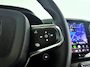 Volvo XC40 B4 Plus Dark | Panoramadak | 360° camera | Harman Kardon | Stoel- en stuurverwarming | Trekhaak
