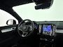 Volvo XC40 B4 Plus Dark | Panoramadak | 360° camera | Harman Kardon | Stoel- en stuurverwarming | Trekhaak