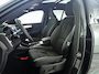 Volvo XC40 B4 Plus Dark | Panoramadak | 360° camera | Harman Kardon | Stoel- en stuurverwarming | Trekhaak