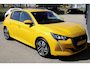 Peugeot 208 1.2 PureTech Allure Pack | Navi by app | Camera | 3D Instrumentenpaneel | All season | 1e Eigenaar | Origineel NL |