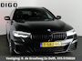 BMW 5-Serie Touring 530e Business Edition Plus M-Pakket | Stoelverwarming | Harman Kardon | Schuif-/Kanteldak | 1e eigenaar |