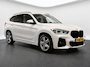 BMW X1 XDrive25e (M-SPORT, LED, NAVI, STOELVERWARMING, DEALER ONDERHOUDEN)