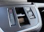 Peugeot e-Expert L2 75kWh 136pk | ACTIE | 8 jaar garantie | 0% financial lease | Apple Carplay | Android Auto | Parkeersensoren voor en achter | Achteruitrijcamera | Dode hoek detectie | Exterieur Pakket | Stoelverwarming | Stuurverwarming | Converter Pakket | Mistlampen | Licht- en regensensor | Automatische verlichting | Digital cockpit | Tussenwand comfort met raam | Houten afwerking laadruimte | Reservewiel | van €49.036 voor €36.600 ex. BTW rijklaar