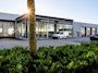 Peugeot e-Expert L2 75kWh 136pk | ACTIE | 8 jaar garantie | 0% financial lease | Apple Carplay | Android Auto | Parkeersensoren voor en achter | Achteruitrijcamera | Dode hoek detectie | Exterieur Pakket | Stoelverwarming | Stuurverwarming | Converter Pakket | Mistlampen | Licht- en regensensor | Automatische verlichting | Digital cockpit | Tussenwand comfort met raam | Houten afwerking laadruimte | Reservewiel | van €49.036 voor €36.600 ex. BTW rijklaar