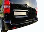 Peugeot e-Expert L2 75kWh 136pk | ACTIE | 8 jaar garantie | 0% financial lease | Apple Carplay | Android Auto | Parkeersensoren voor en achter | Achteruitrijcamera | Dode hoek detectie | Exterieur Pakket | Stoelverwarming | Stuurverwarming | Converter Pakket | Mistlampen | Licht- en regensensor | Automatische verlichting | Digital cockpit | Tussenwand comfort met raam | Houten afwerking laadruimte | Reservewiel | van €49.036 voor €36.600 ex. BTW rijklaar