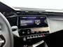 Peugeot 408 1.6 HYbrid Allure Pack 225pk Automaat | 8 JAAR GARANTIE | 360 Camera | Navigatie | Adaptieve Cruise Control | Stoelverwarming | Full-LED | Keyless Entry/Start | 19"LMV | Apple Carplay/Android Auto |
