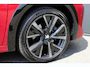 Peugeot 208 1.2 PureTech GT Pack | Navigatie | Camera | Stoelverwarming | Trekhaak | Alcantara | NL auto | Apple Carplay |