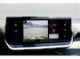 Peugeot 208 1.2 PureTech GT Pack | Navigatie | Camera | Stoelverwarming | Trekhaak | Alcantara | NL auto | Apple Carplay |