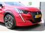 Peugeot 208 1.2 PureTech GT Pack | Navigatie | Camera | Stoelverwarming | Trekhaak | Alcantara | NL auto | Apple Carplay |