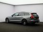 Volvo V60 2.0 T8 Plug-in hybrid AWD Plus Dark / Trekhaak / Head-up Display / 360 Camera / Harman Kardon / Panoramadak / Stoel+Stuurverwarming / Getint Glas / Elektrische Stoelen /