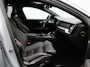 Volvo V60 2.0 T8 Plug-in hybrid AWD Plus Dark / Trekhaak / Head-up Display / 360 Camera / Harman Kardon / Panoramadak / Stoel+Stuurverwarming / Getint Glas / Elektrische Stoelen /