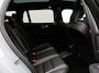 Volvo V60 2.0 T8 Plug-in hybrid AWD Plus Dark / Trekhaak / Head-up Display / 360 Camera / Harman Kardon / Panoramadak / Stoel+Stuurverwarming / Getint Glas / Elektrische Stoelen /
