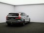 Volvo V60 2.0 T8 Plug-in hybrid AWD Plus Dark / Trekhaak / Head-up Display / 360 Camera / Harman Kardon / Panoramadak / Stoel+Stuurverwarming / Getint Glas / Elektrische Stoelen /