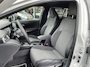 Toyota Corolla Touring Sports Hybrid 140 Dynamic **/STOELVERWARMING/ PARKEERSENSOREN VOOR EN ACHTER/ LENDENSTEUN/ KEYLESS**