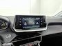 Peugeot e-208 EV Active 50 kWh 136pk | Accu 98% | Navigatie via Apple Carplay / Android Auto | Climate Control | Cruise Control | Parkeersensoren | Armsteun | DAB+ radio | Bluetooth | Keyless start | Regensensor | Automatisch dimlicht | Multifunctioneel lederen stuurwiel |
