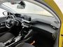 Peugeot e-208 EV Active 50 kWh 136pk | Accu 98% | Navigatie via Apple Carplay / Android Auto | Climate Control | Cruise Control | Parkeersensoren | Armsteun | DAB+ radio | Bluetooth | Keyless start | Regensensor | Automatisch dimlicht | Multifunctioneel lederen stuurwiel |
