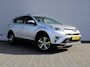 Toyota RAV4 2.0 VVT-i AWD Dynamic | 17" LM | Airco | Navi | Camera | Trekhaak | Automaat |