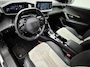 Peugeot e-2008 EV GT 50 kWh SOH 91,7% | Panoramadak | Adaptive Cruise | Park Assist | 3D i-Cockpit | Full-Led | Sfeerverlichting