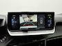 Peugeot e-2008 EV GT 50 kWh SOH 91,7% | Panoramadak | Adaptive Cruise | Park Assist | 3D i-Cockpit | Full-Led | Sfeerverlichting