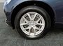 Volvo XC60 2.0 T8 Twin Engine AWD Momentum | Schuif-/ kanteldak| Keyless Entry| Semi-elektrisch inklapbare trekhaak| Elektrische bedienbare voorstoelen| Elektrisch bedienbare achterklep|