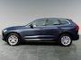 Volvo XC60 2.0 T8 Twin Engine AWD Momentum | Schuif-/ kanteldak| Keyless Entry| Semi-elektrisch inklapbare trekhaak| Elektrische bedienbare voorstoelen| Elektrisch bedienbare achterklep|