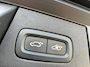 Volvo XC60 2.0 T8 Twin Engine AWD Momentum | Schuif-/ kanteldak| Keyless Entry| Semi-elektrisch inklapbare trekhaak| Elektrische bedienbare voorstoelen| Elektrisch bedienbare achterklep|
