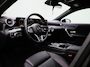 Mercedes-Benz A-klasse 250 e Business Line | Automaat | Navigatie | Sfeer verlichting | Leder | Stoel verwarming | Camera | Cruise Control  | Parkeersensoren | Climate Control | LMV |