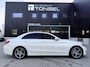Mercedes-Benz C-klasse 180 AMG / Trekhaak / Automaat / Camera / Leder / Navigatie