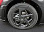 Hyundai Ioniq 3 N Line 61 kWh | Warmtepomp | N line Interieur | 18 inch lichtmetalen velgen | Stoelverwarming | Stuurverwarming |